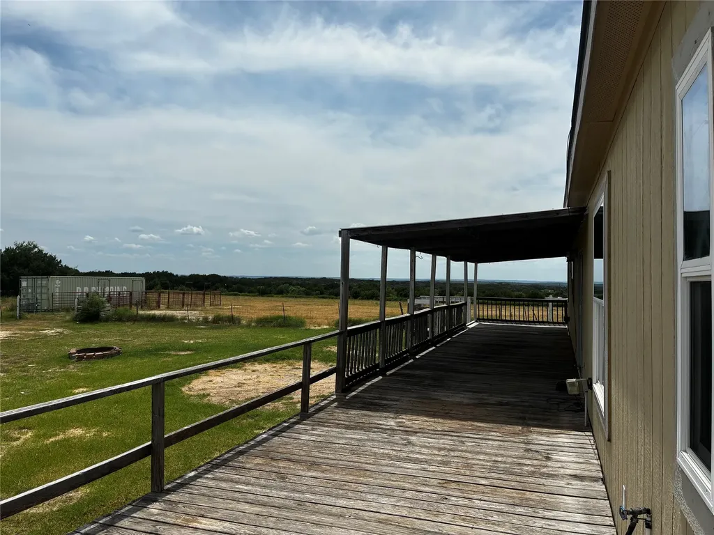 389 County Road 1281 Lampasas TX 76550