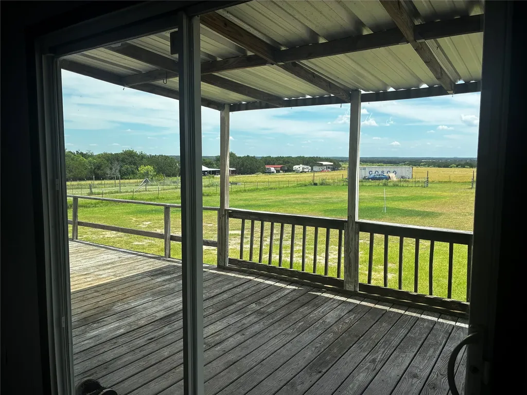 389 County Road 1281 Lampasas TX 76550