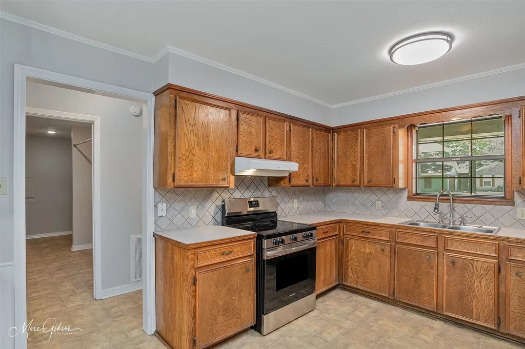 108 Deerwood Lane Haughton LA 71037