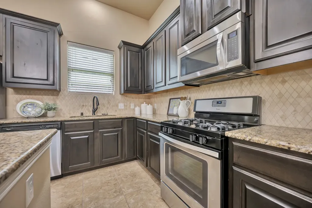 5524 Ivyridge Lane Mckinney TX 75071