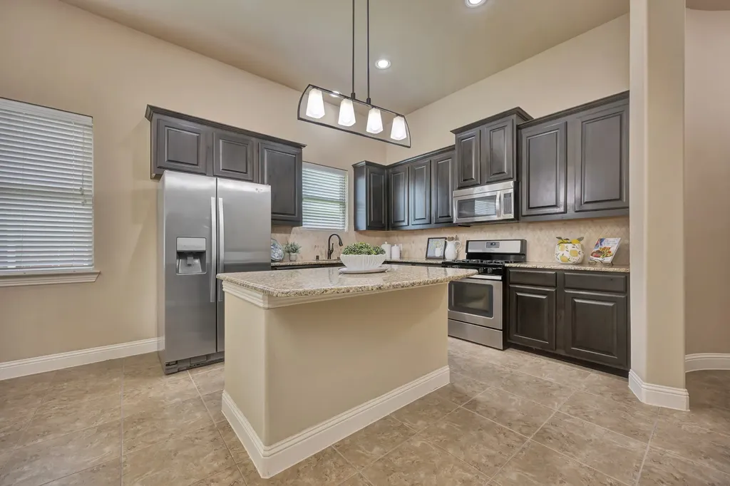 5524 Ivyridge Lane Mckinney TX 75071