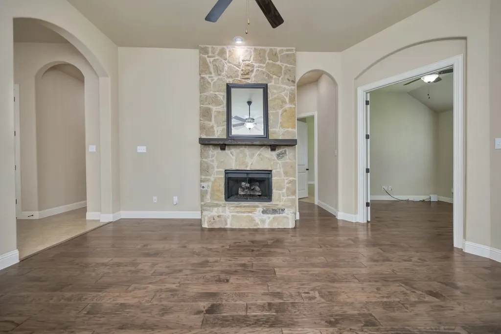 5524 Ivyridge Lane Mckinney TX 75071