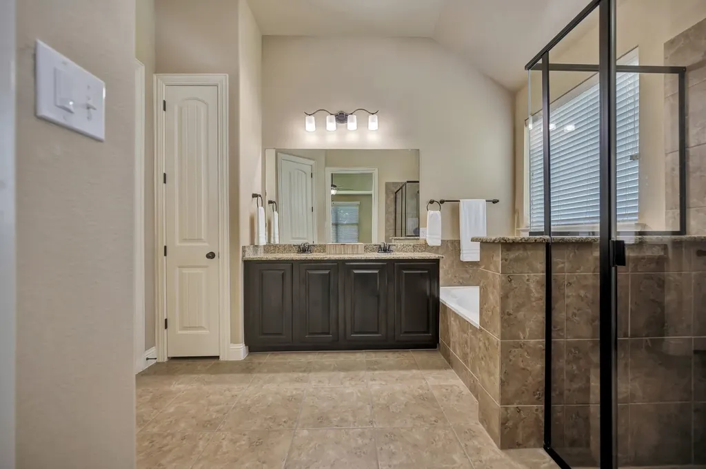5524 Ivyridge Lane Mckinney TX 75071