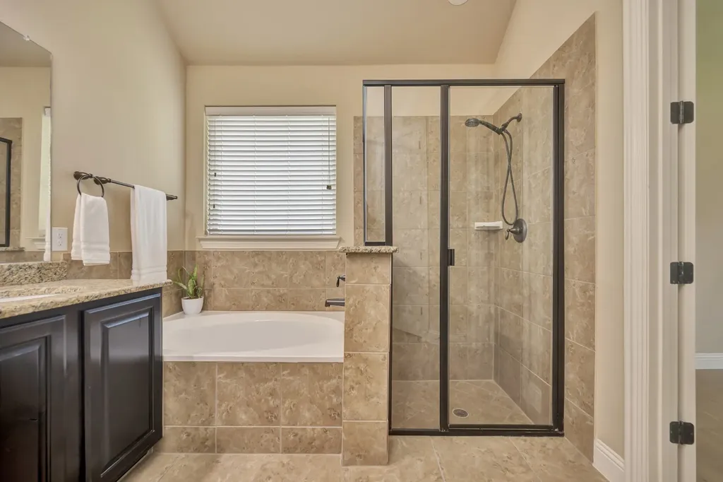5524 Ivyridge Lane Mckinney TX 75071