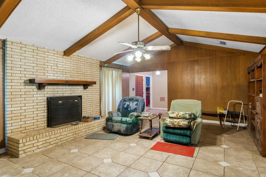 136 Vz County Road 2121 Canton TX 75103