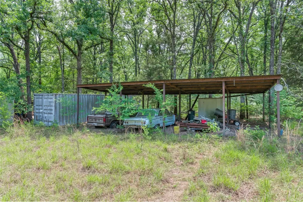 136 Vz County Road 2121 Canton TX 75103