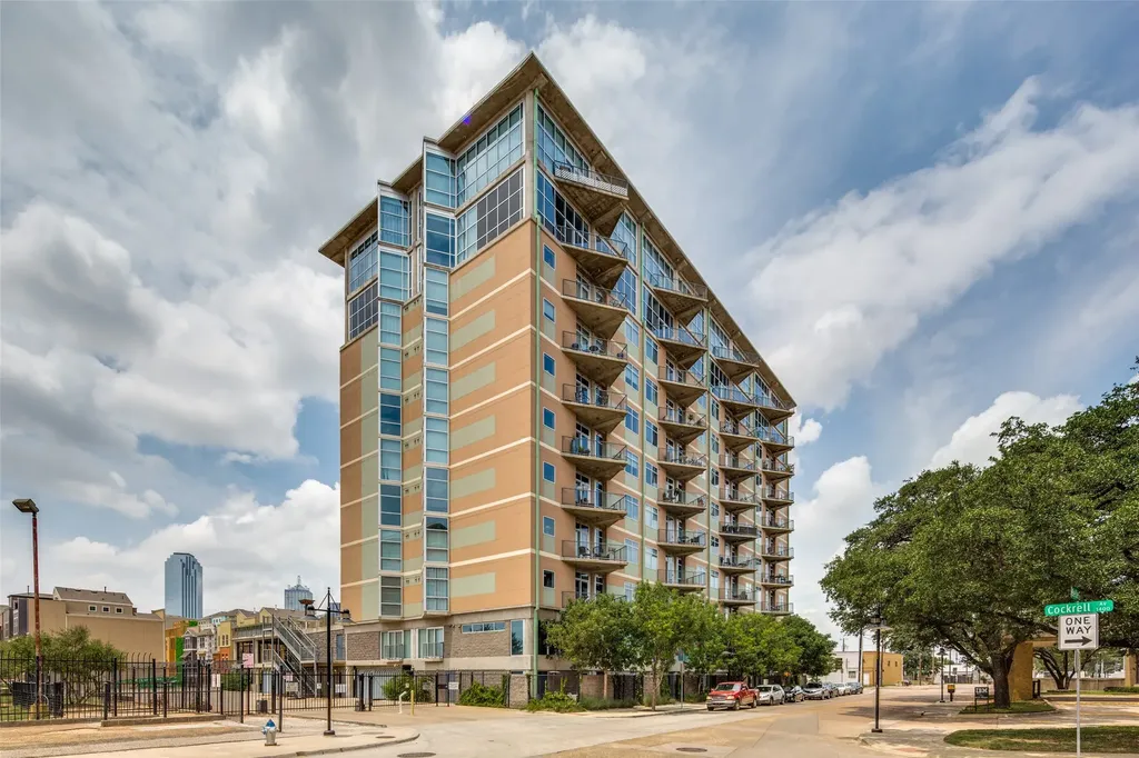 1001 Belleview Street Dallas TX 75215