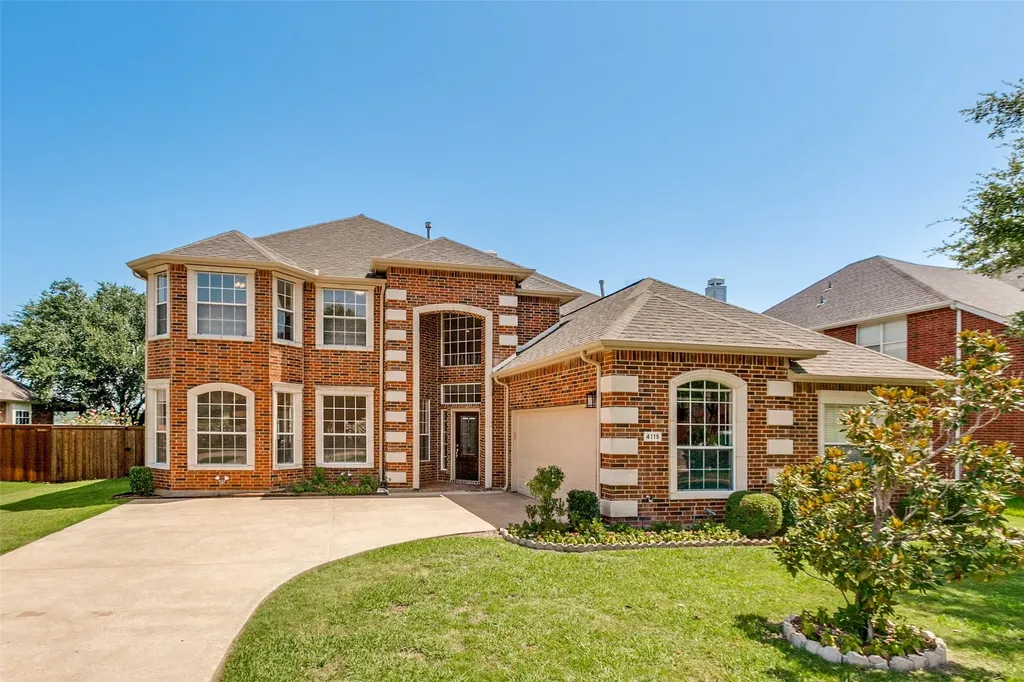 4115 Abingdon Drive Garland TX 75043