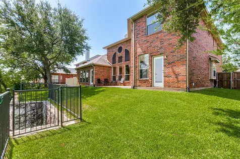 4115 Abingdon Drive Garland TX 75043