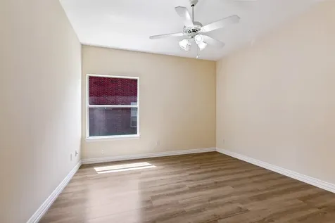 4115 Abingdon Drive Garland TX 75043