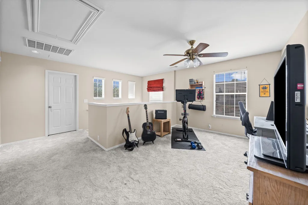 2204 Canterbury Park Drive Grand Prairie TX 75050
