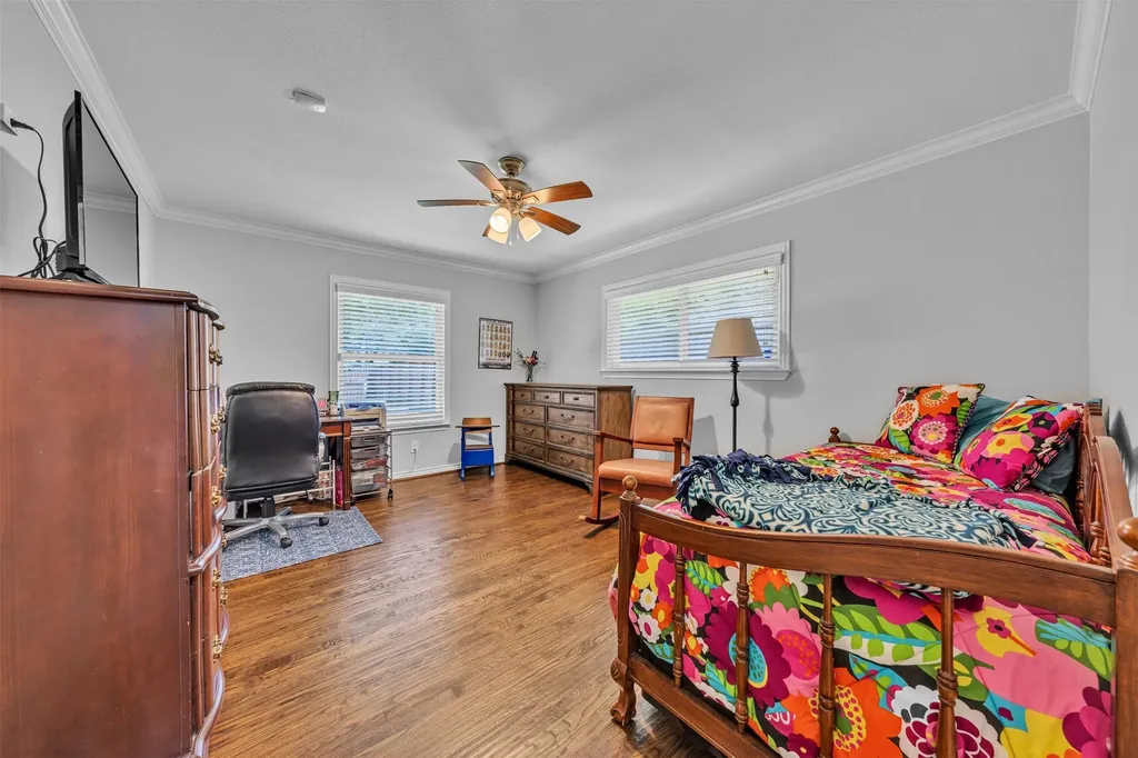 4421 Allencrest Lane Dallas TX 75244