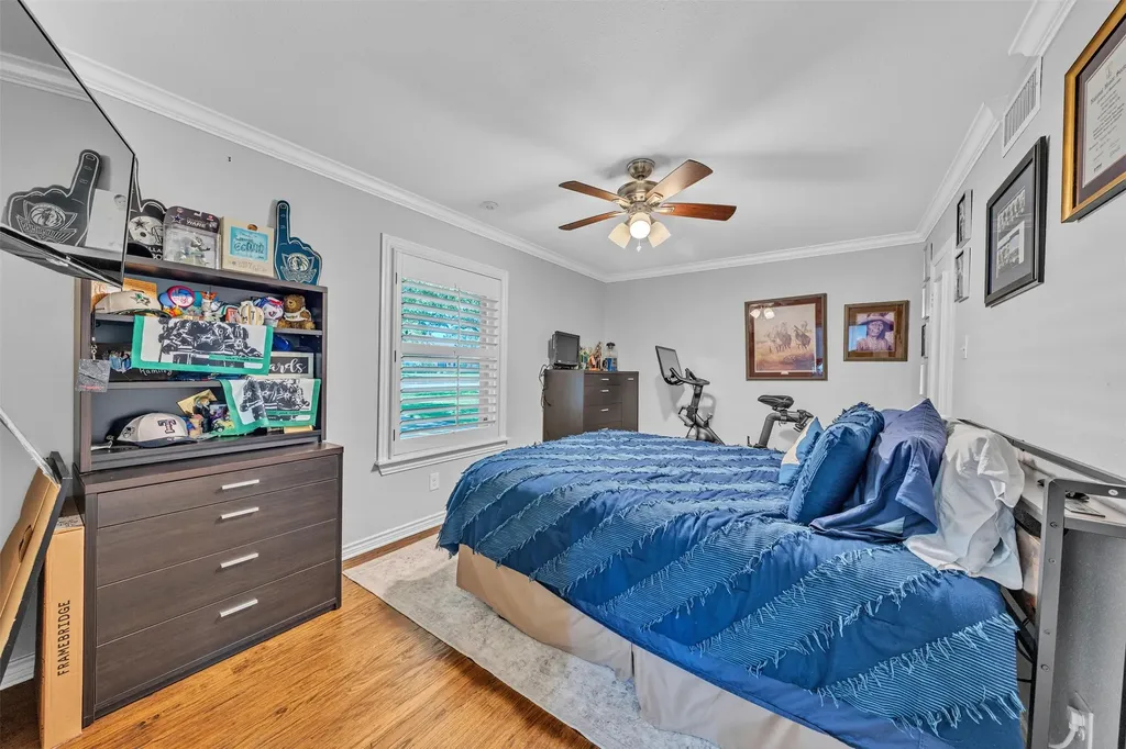 4421 Allencrest Lane Dallas TX 75244