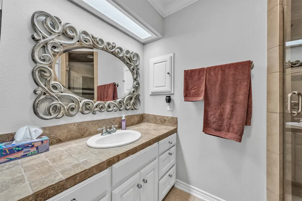 4421 Allencrest Lane Dallas TX 75244