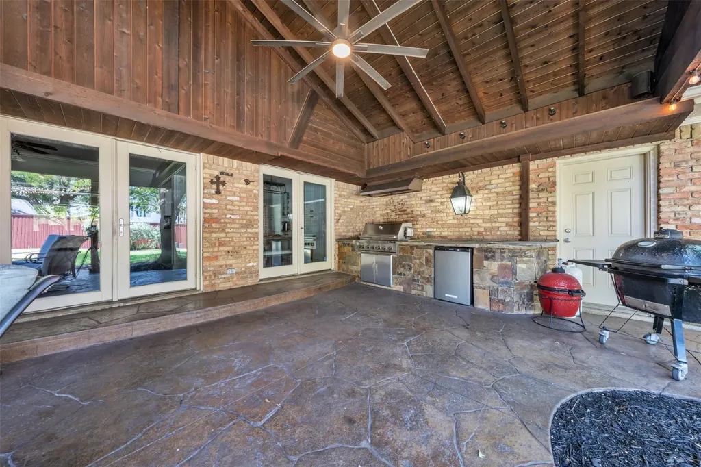 4421 Allencrest Lane Dallas TX 75244