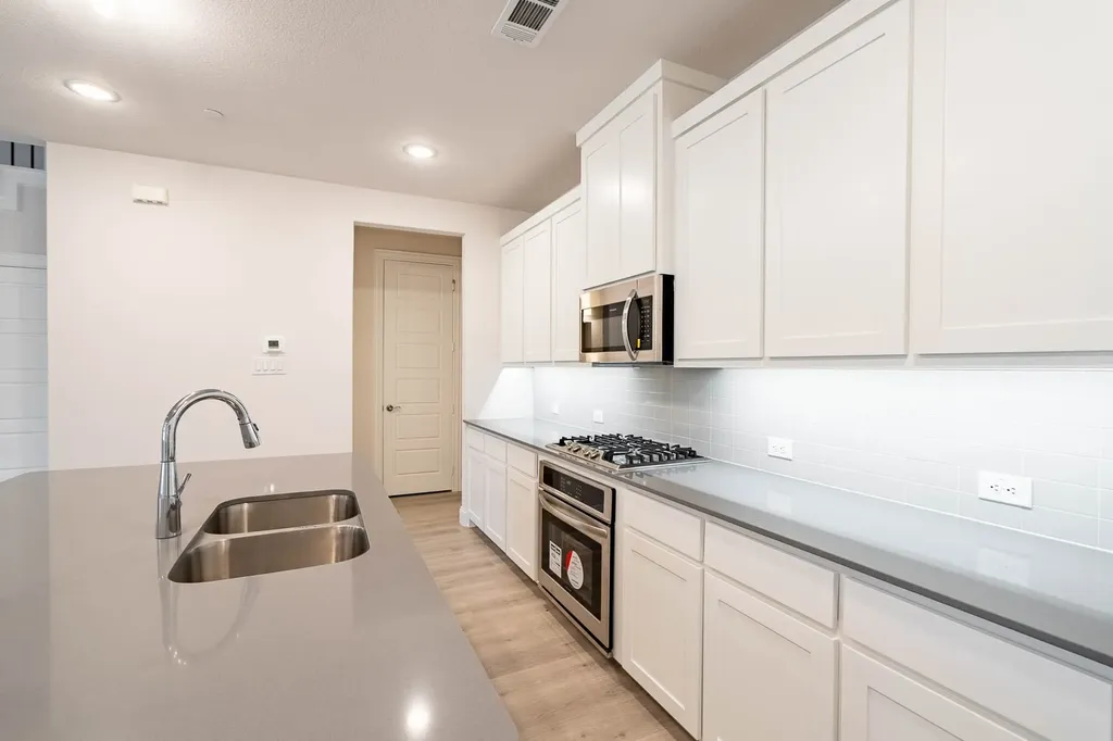 1949 Mcclane Drive Allen TX 75013