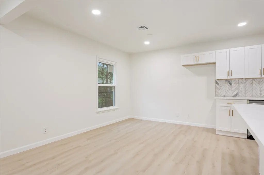 1029 N 45th Street Waco TX 76710