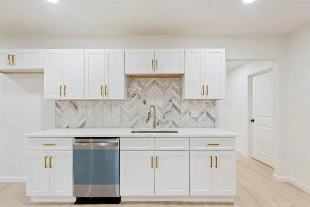 1029 N 45th Street Waco TX 76710