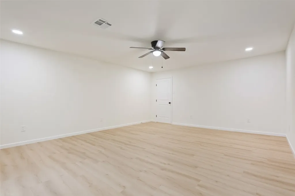 1029 N 45th Street Waco TX 76710