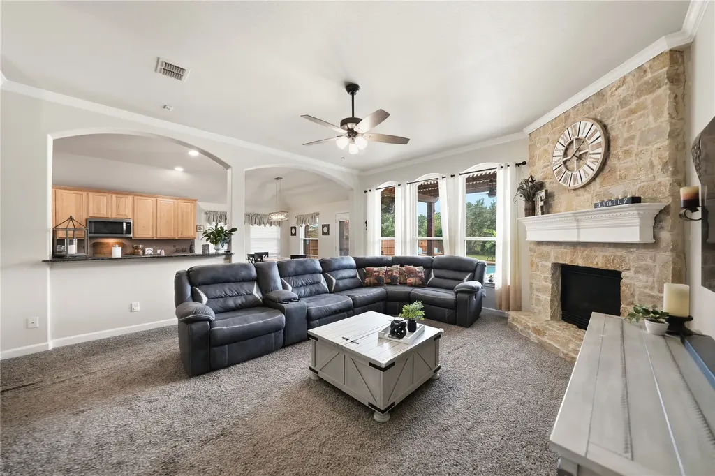 1003 Killian Drive Mansfield TX 76063