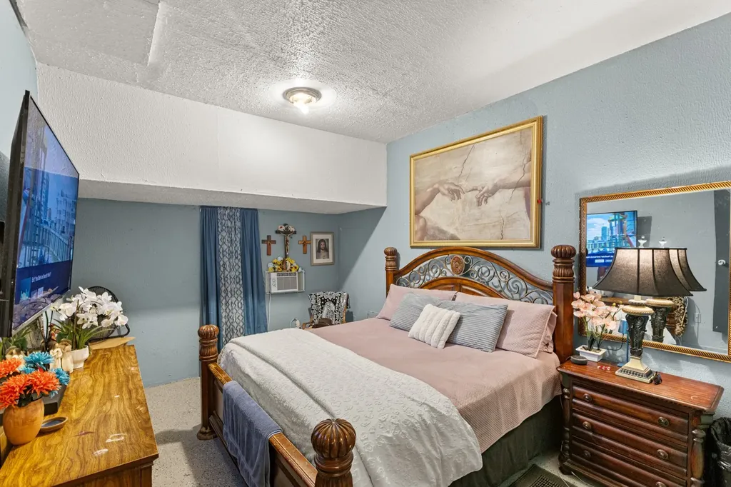301 W Ridgewood Drive Garland TX 75041