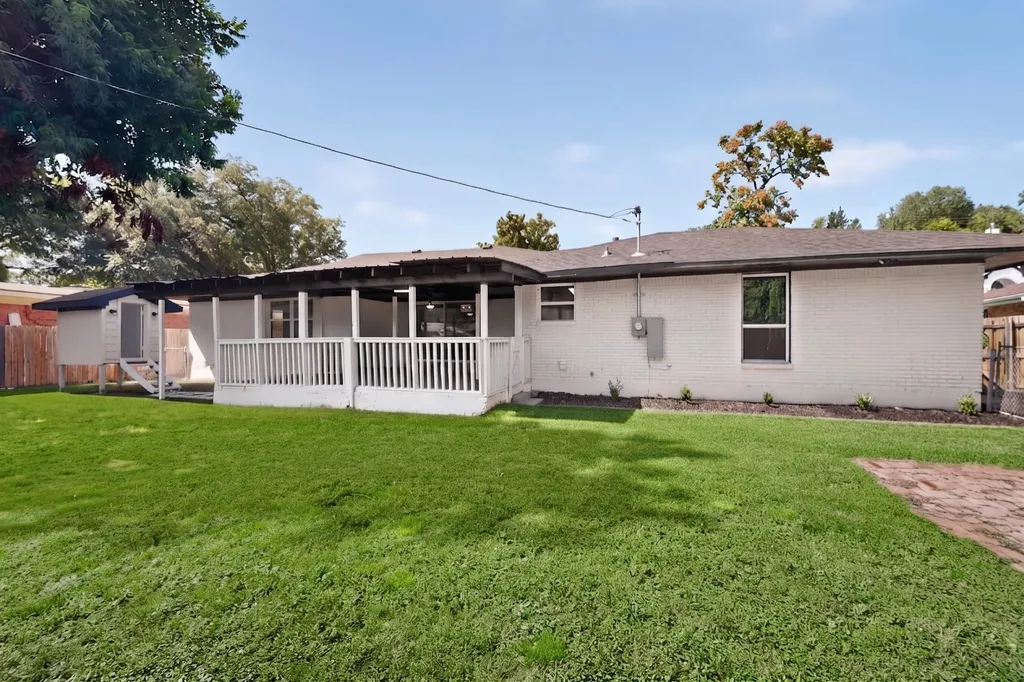 811 Tarryall Drive Dallas TX 75224