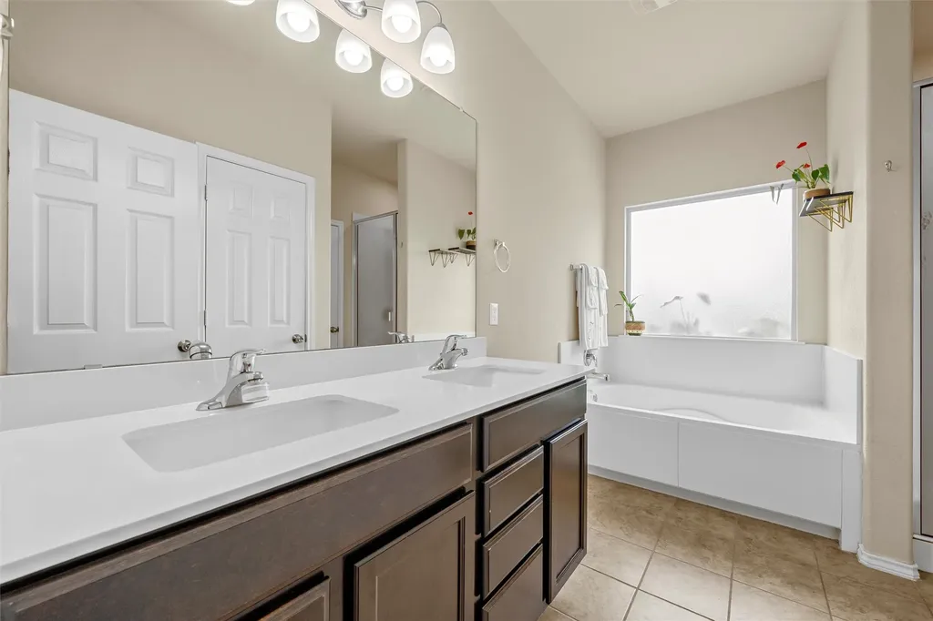 11116 Whitlock Drive Lorena TX 76655