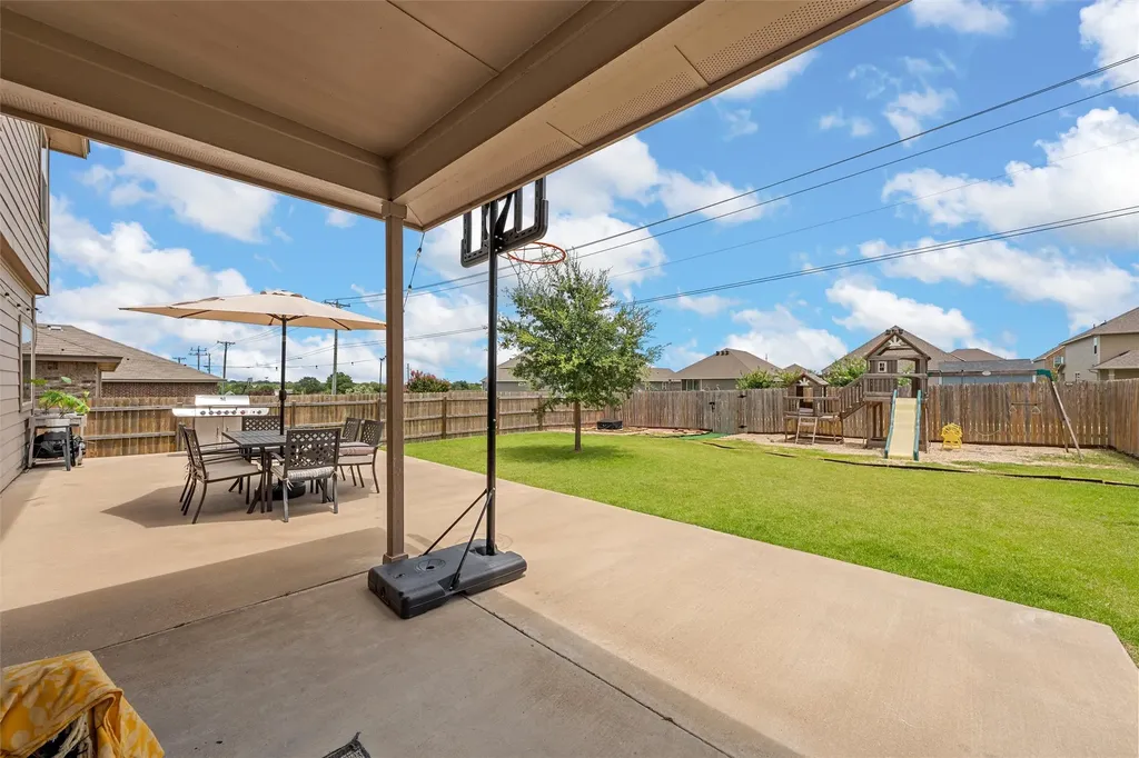 11116 Whitlock Drive Lorena TX 76655