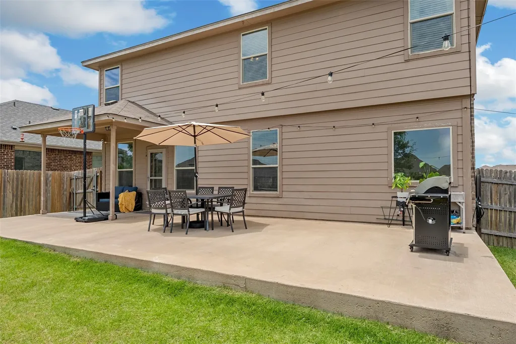 11116 Whitlock Drive Lorena TX 76655
