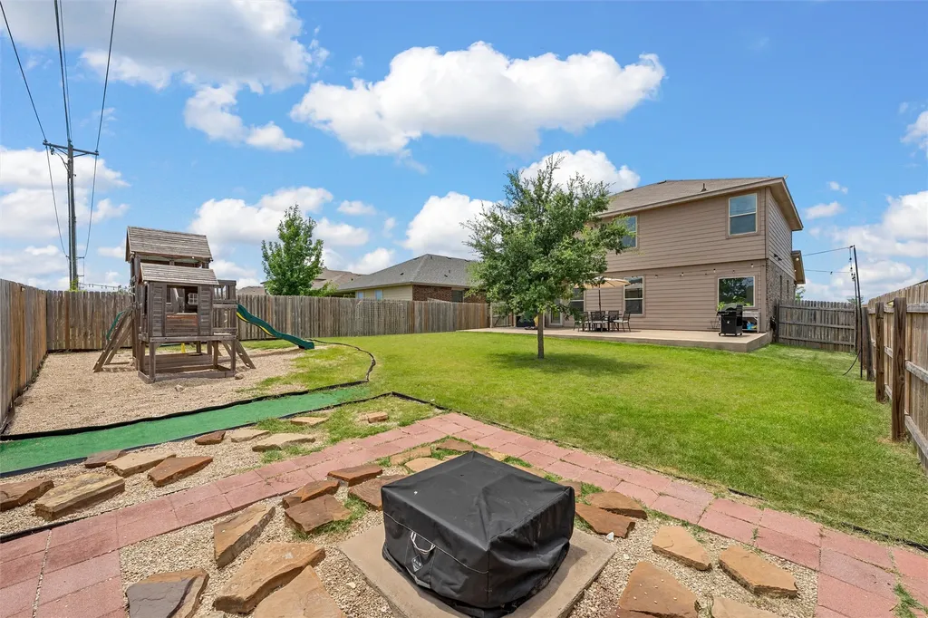 11116 Whitlock Drive Lorena TX 76655