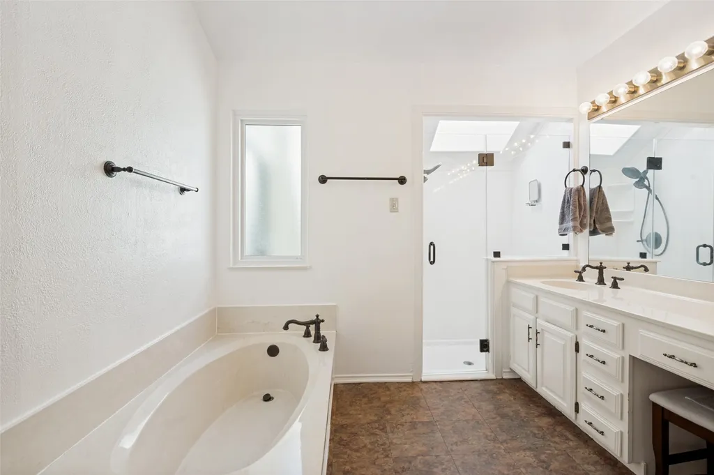 2711 Van Gogh Place Dallas TX 75287