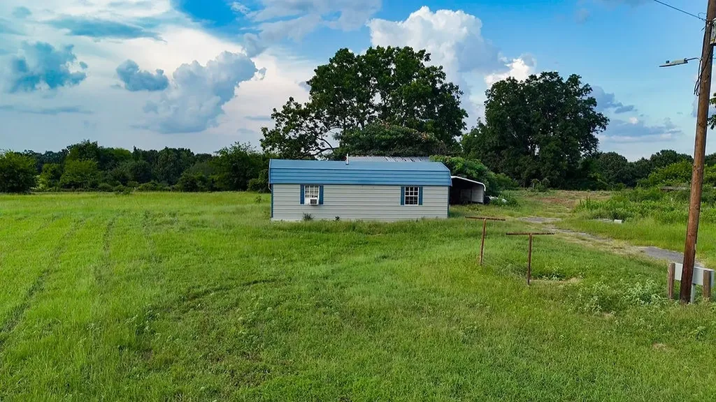 753 County Road 4390 Winnsboro TX 75494