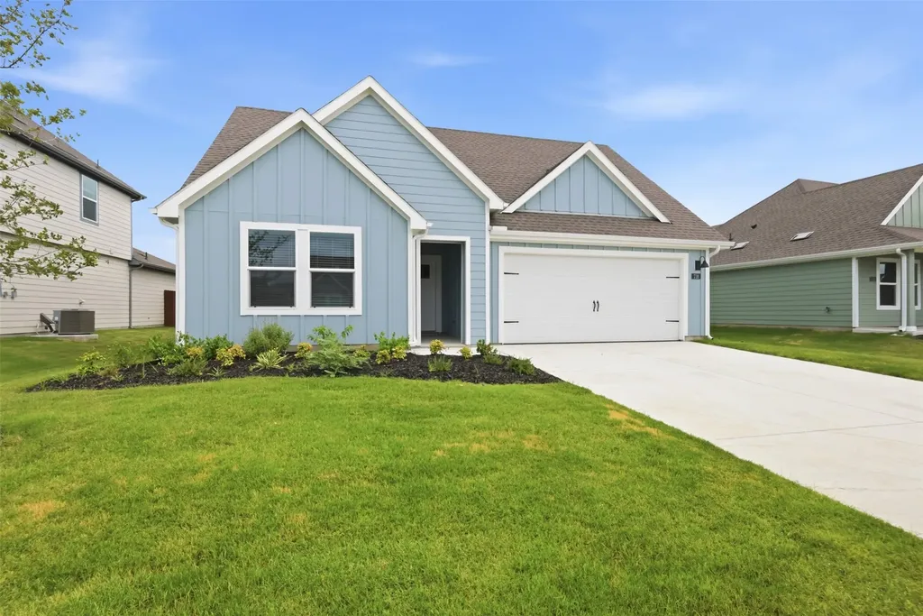 718 Orchid Way Pilot Point TX 76258