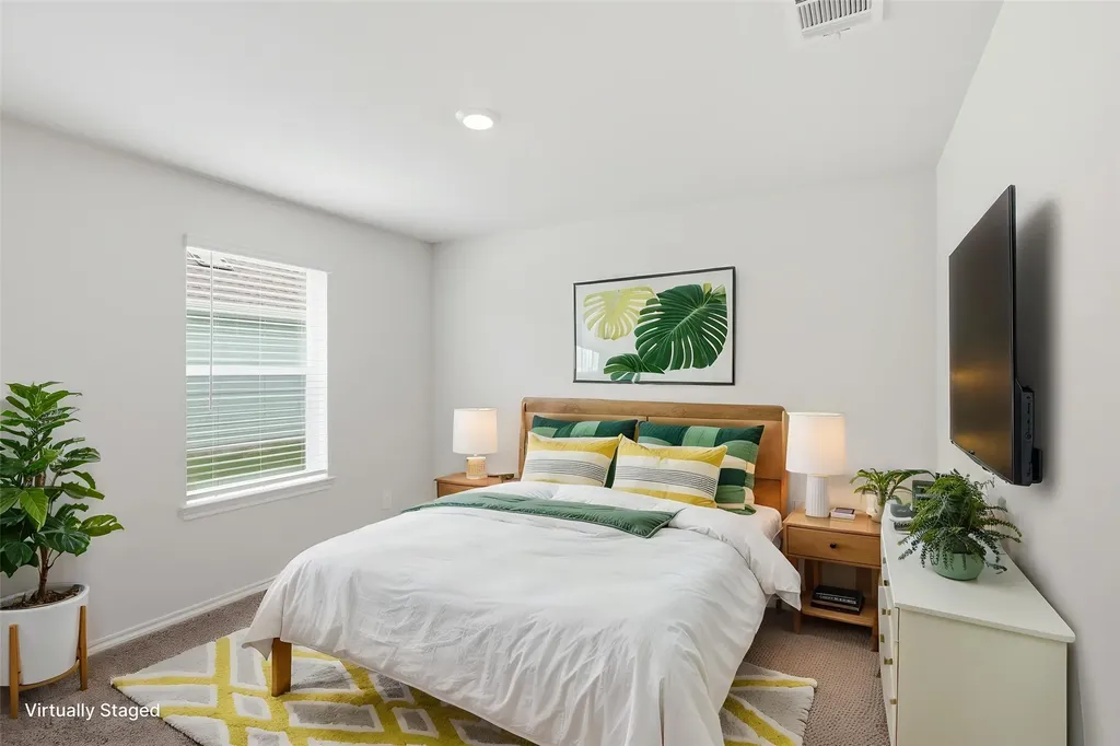 718 Orchid Way Pilot Point TX 76258