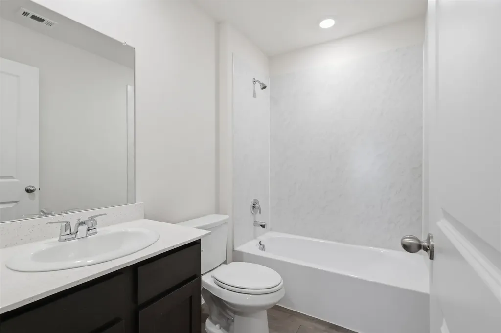 718 Orchid Way Pilot Point TX 76258