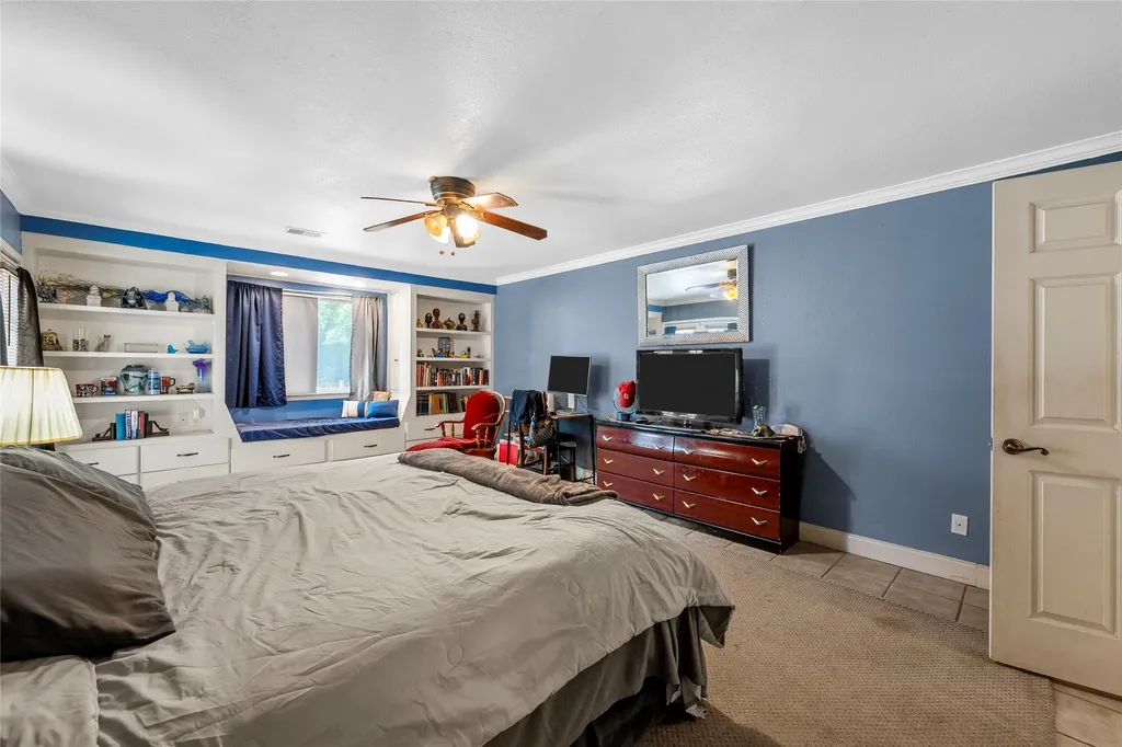 2105 Real Drive Woodway TX 76712