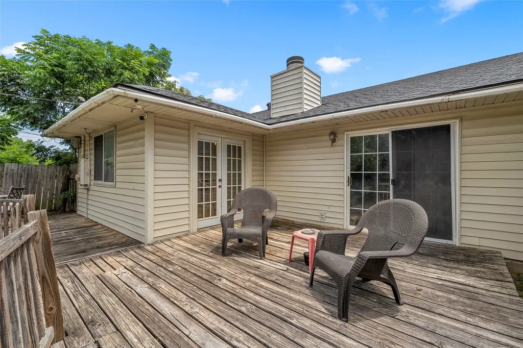 2105 Real Drive Woodway TX 76712