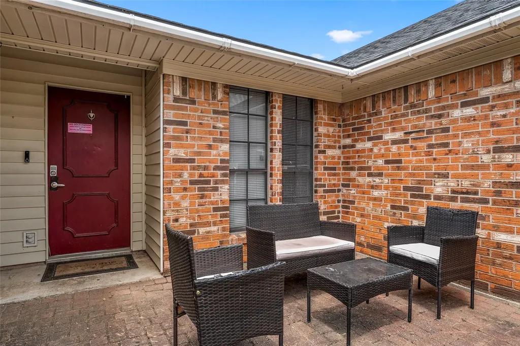 2105 Real Drive Woodway TX 76712