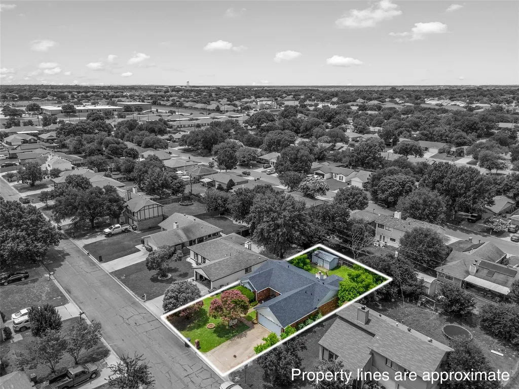 2105 Real Drive Woodway TX 76712
