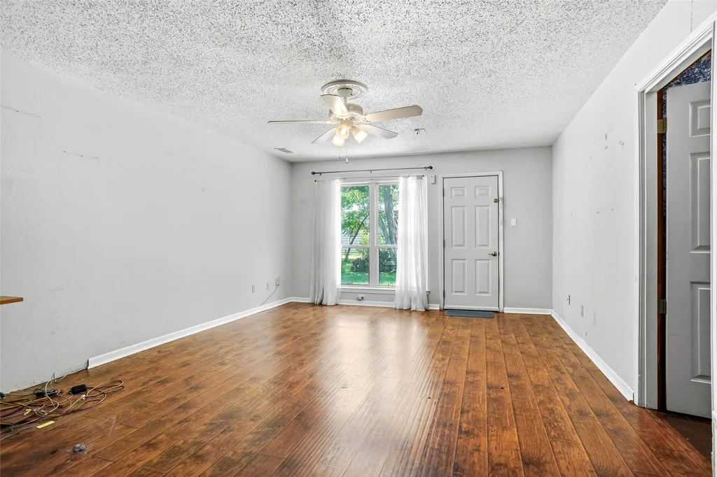 35 Hickory Hills Boulevard Hickory Creek TX 75065