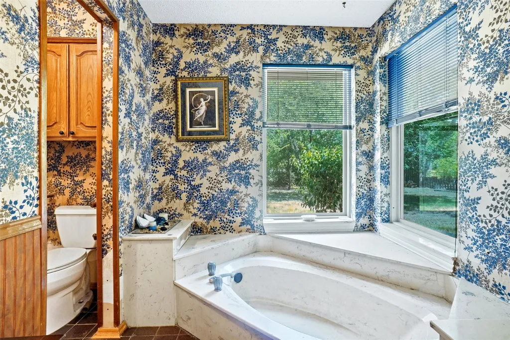 35 Hickory Hills Boulevard Hickory Creek TX 75065