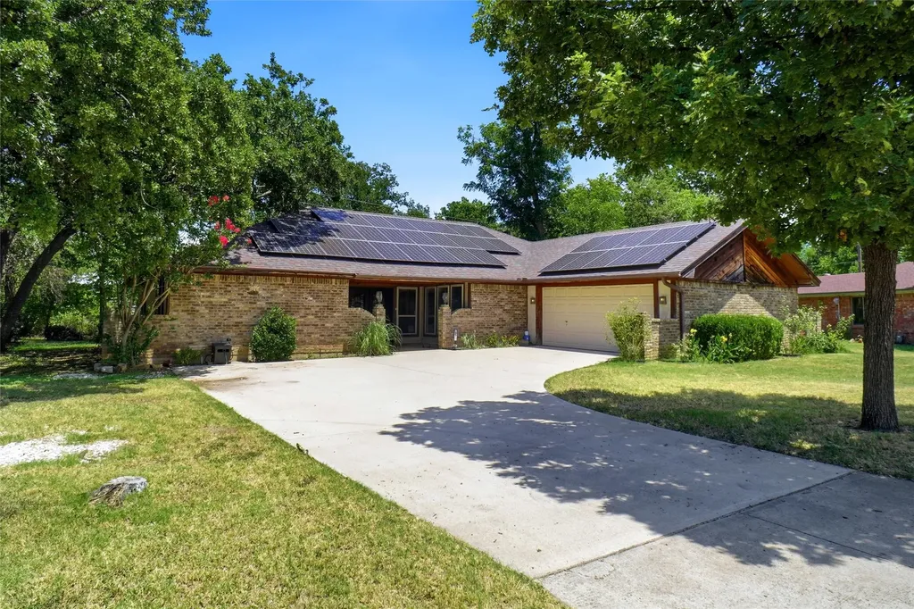 35 Hickory Hills Boulevard Hickory Creek TX 75065