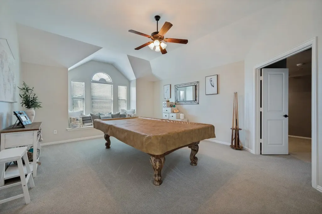 712 Glendevon Drive Mckinney TX 75071