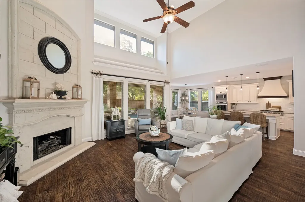 712 Glendevon Drive Mckinney TX 75071