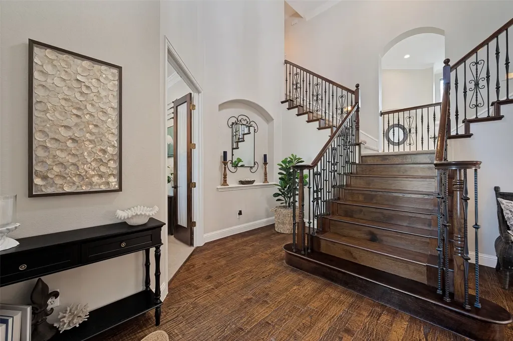 712 Glendevon Drive Mckinney TX 75071