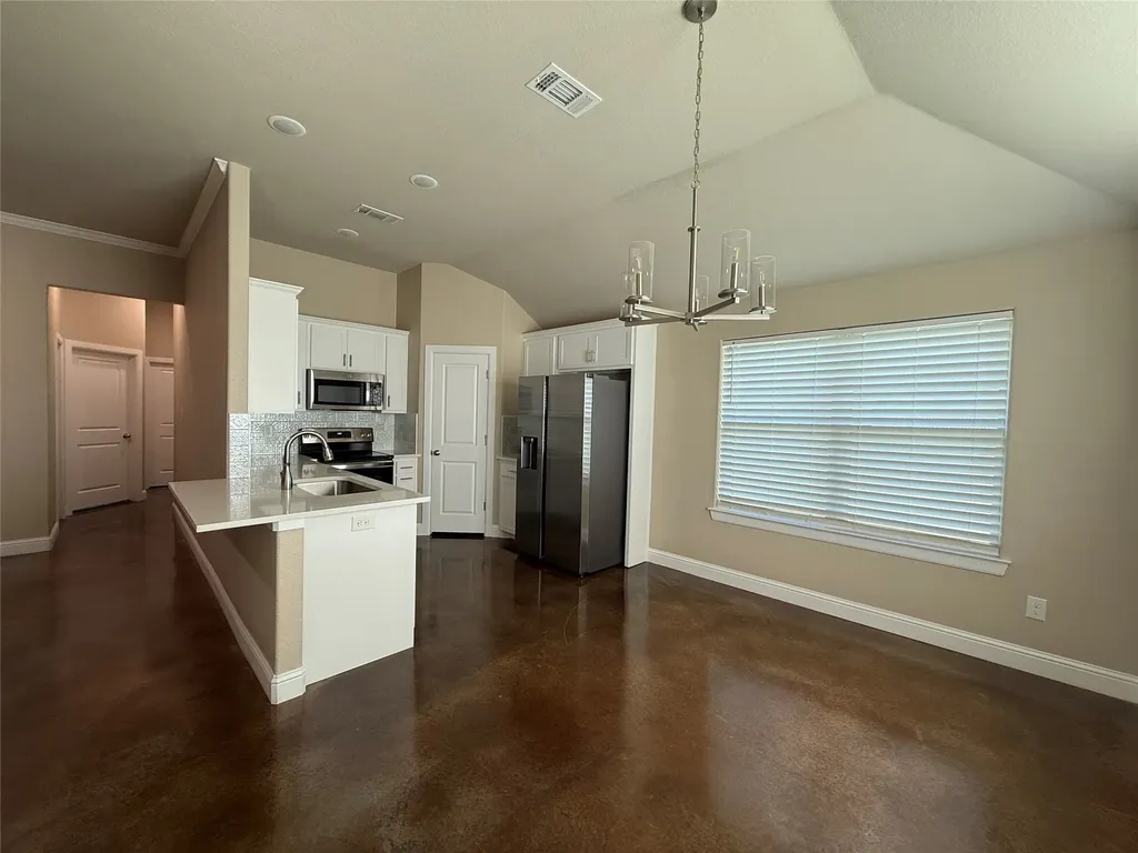 109 Cool Meadows Court Millsap TX 76066