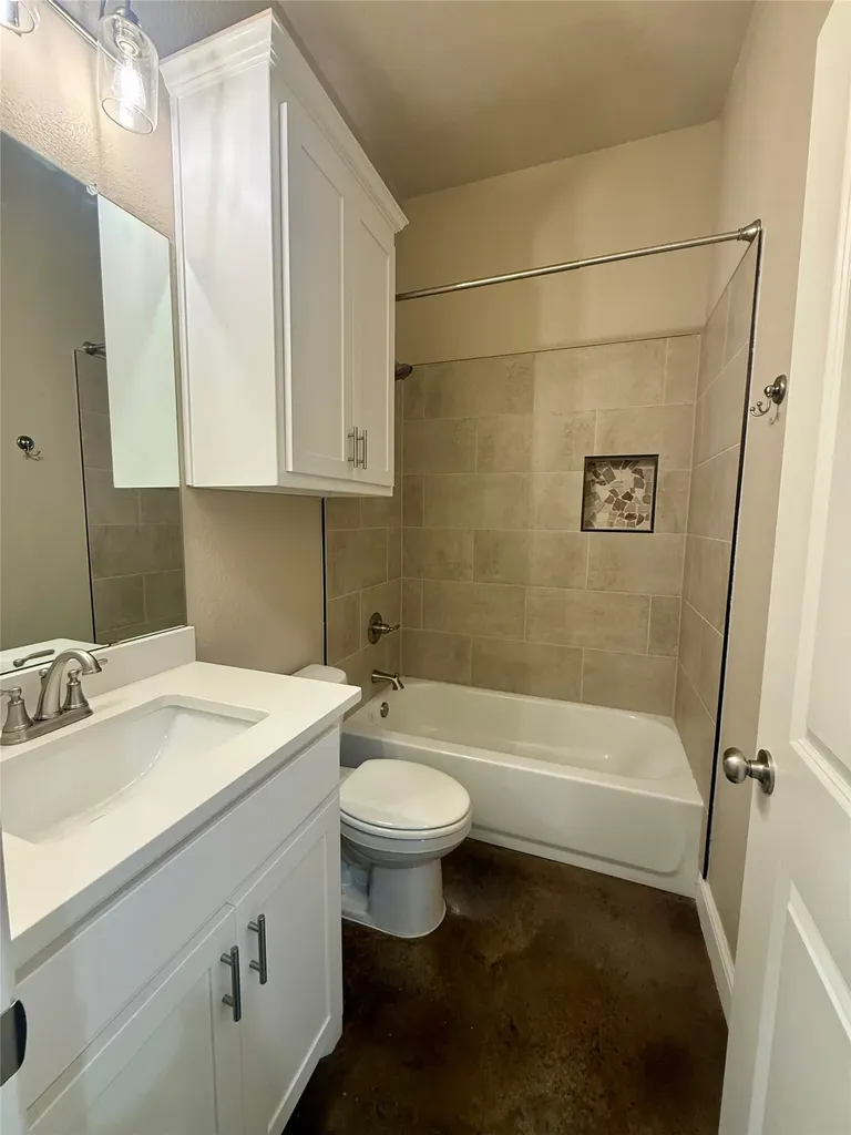 109 Cool Meadows Court Millsap TX 76066