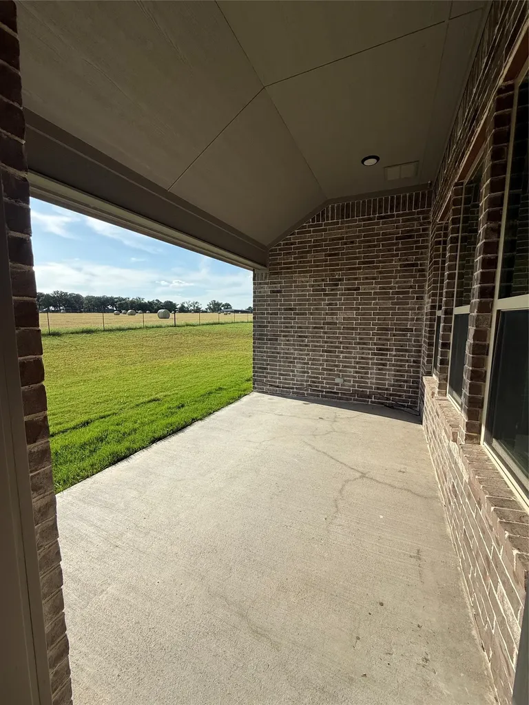 109 Cool Meadows Court Millsap TX 76066