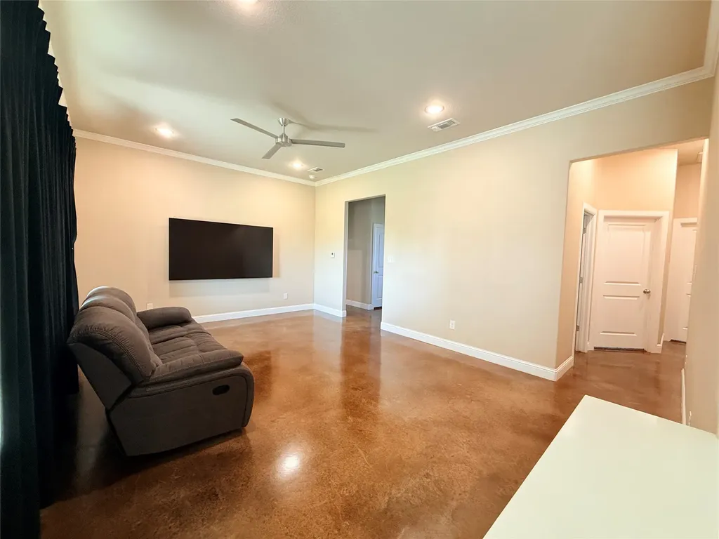 109 Cool Meadows Court Millsap TX 76066