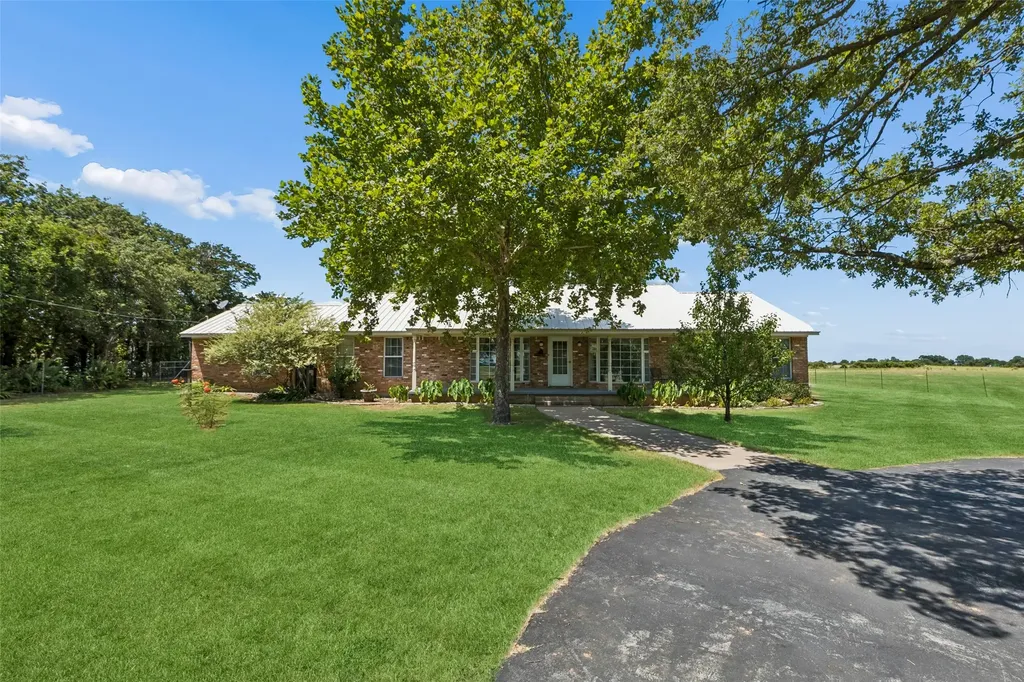 4101 Tolar Highway Tolar TX 76476